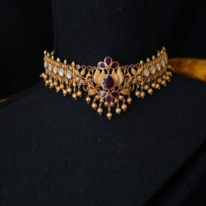 Antique choker necklace and earrings  15715