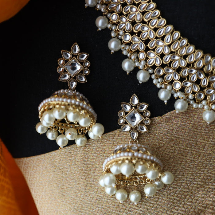 Heera white Kundan stone and pearls choker with earrings and tikka 234424