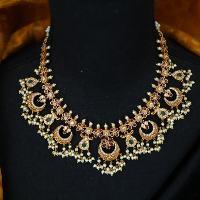 Antique short necklace and earring  1664