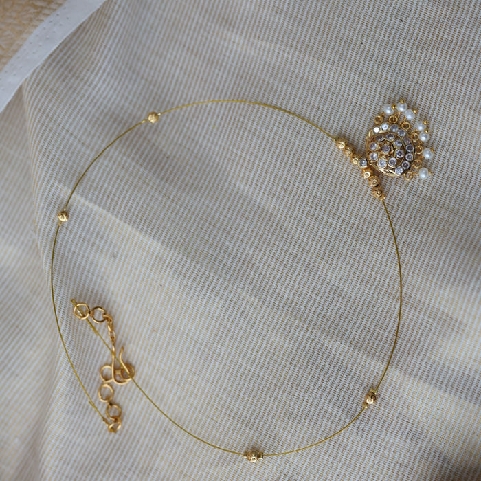 Heritage gold plated invisible short necklace IN902