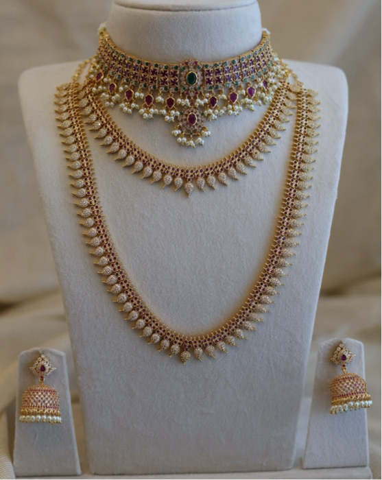 Heritage necklace set with earrings 5455