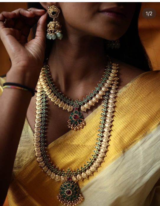 Antique green stone long and short necklace with Jumka