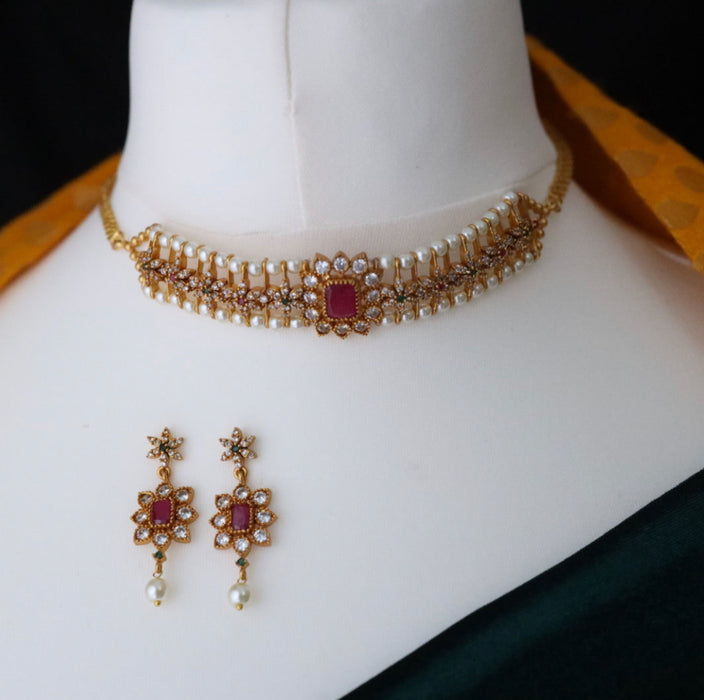 Antique choker necklace with earrings 156911