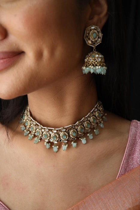Trendy mint bead choker necklace with earrings and tikka 148898