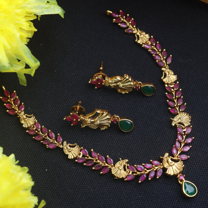 Antique short necklace and earrings 15573