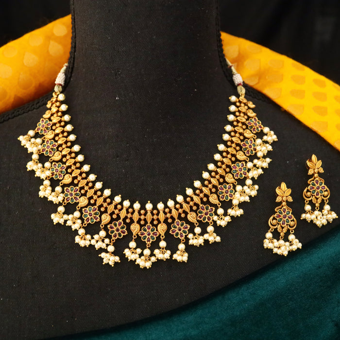 Antique choker necklace and earrings 16921