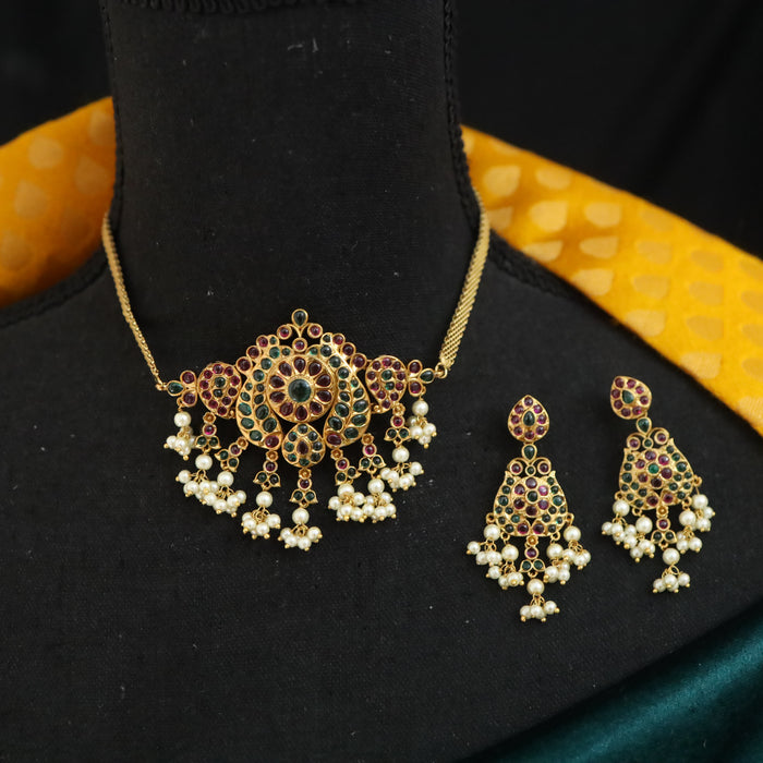Antique choker necklace and earrings 16922