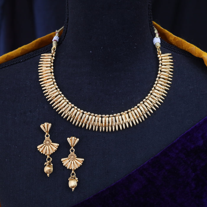 Antique choker necklace and earrings 15674
