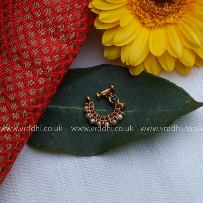 RUBY STONE SILVER NOSE PIN 05