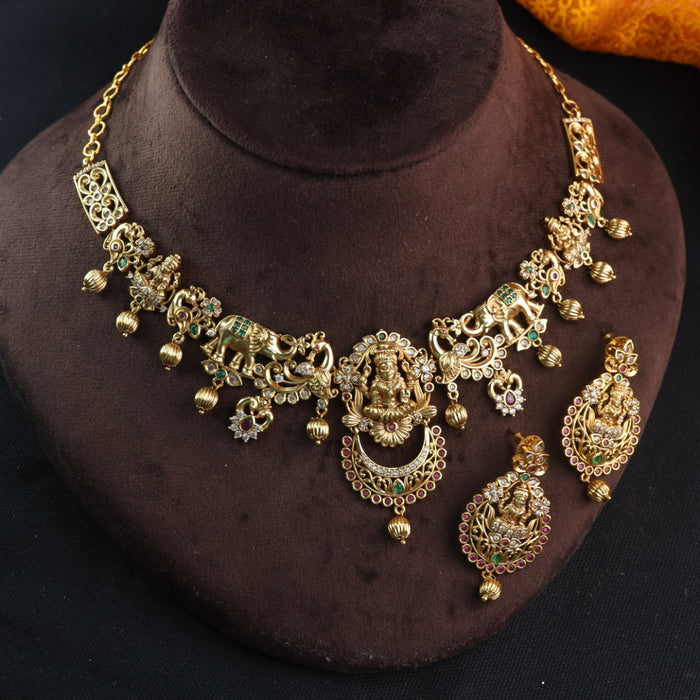 Antique choker necklace with earrings 1768