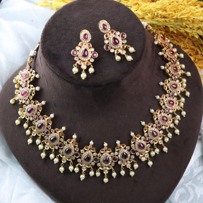Antique short necklace and earrings 14555