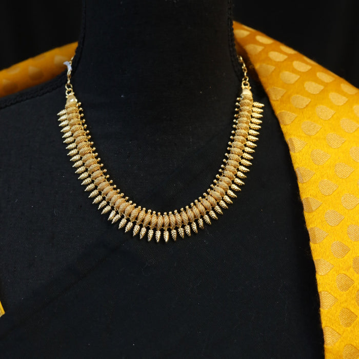 Heritage gold plated short necklace 14593