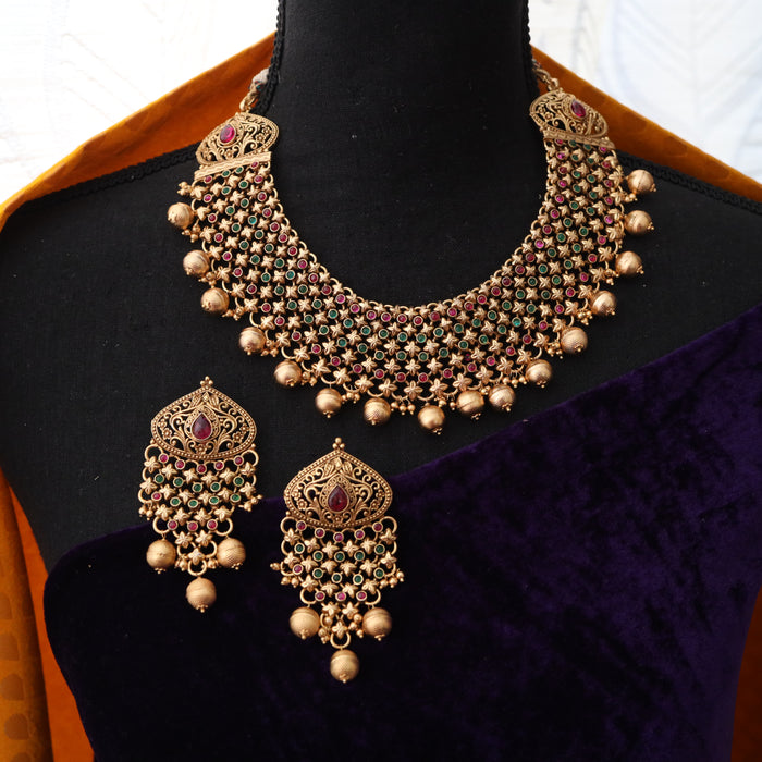 Antique short necklace and earrings 15551