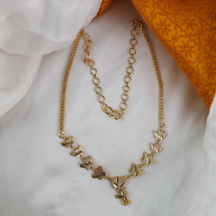 Heritage gold plated short necklace  24646