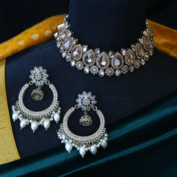 Trendy choker necklace and earrings  16770