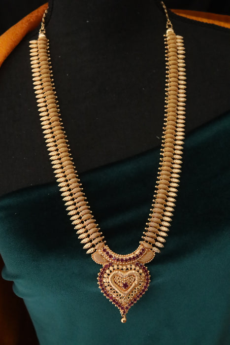 Heritage gold plated long necklace 1650