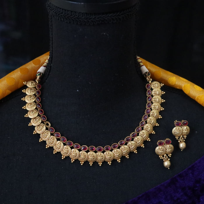 Antique short necklace with earrings 15707