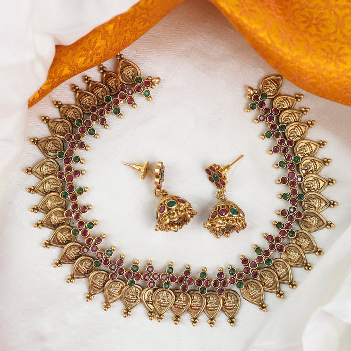 Antique short necklace and earrings 15568