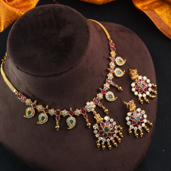 Antique choker necklace with earrings 1767