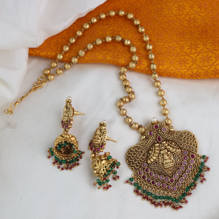 Antique pendant chain and earrings16721