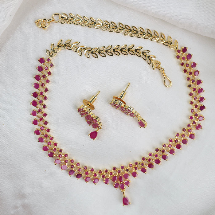 Antique short necklace and earrings  15561