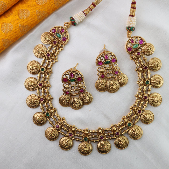 Antique short necklace and earring 1658