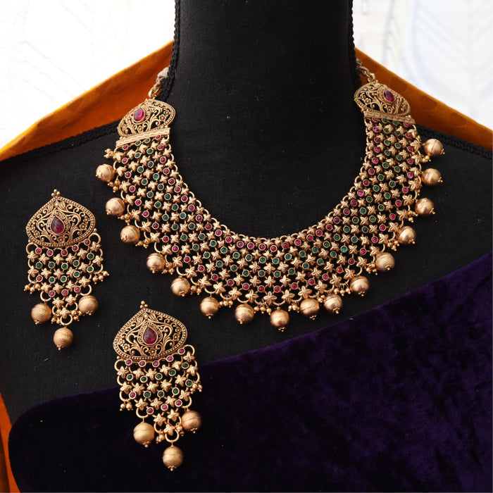 Antique short necklace and earrings 15551