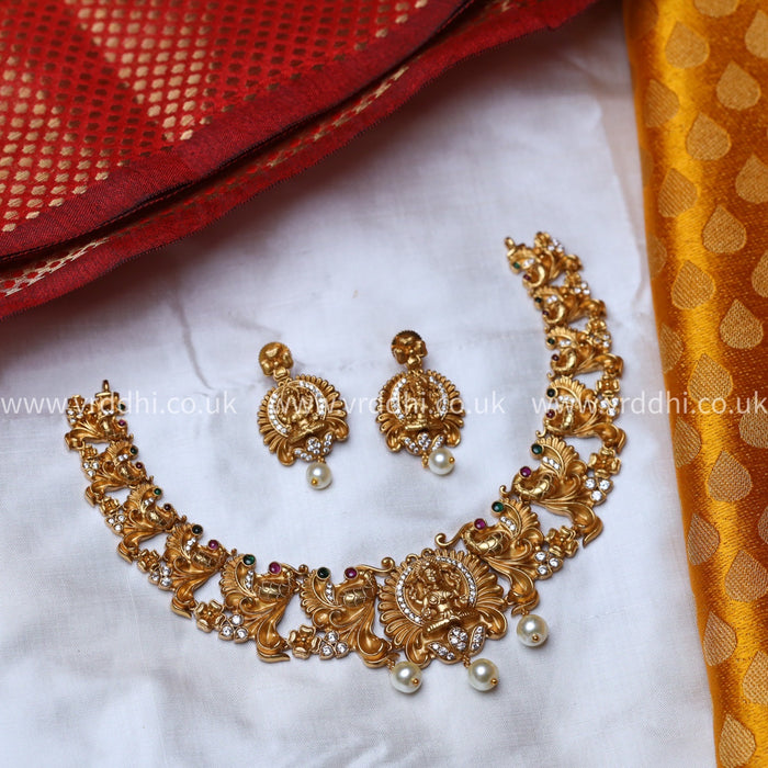 Antique gold short necklace and earrings  1473