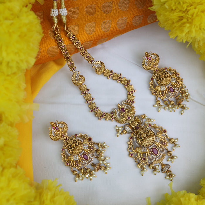 Antique short necklace and earrings 15539