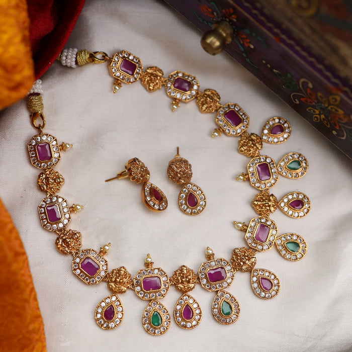 Antique short necklace and earrings 15688