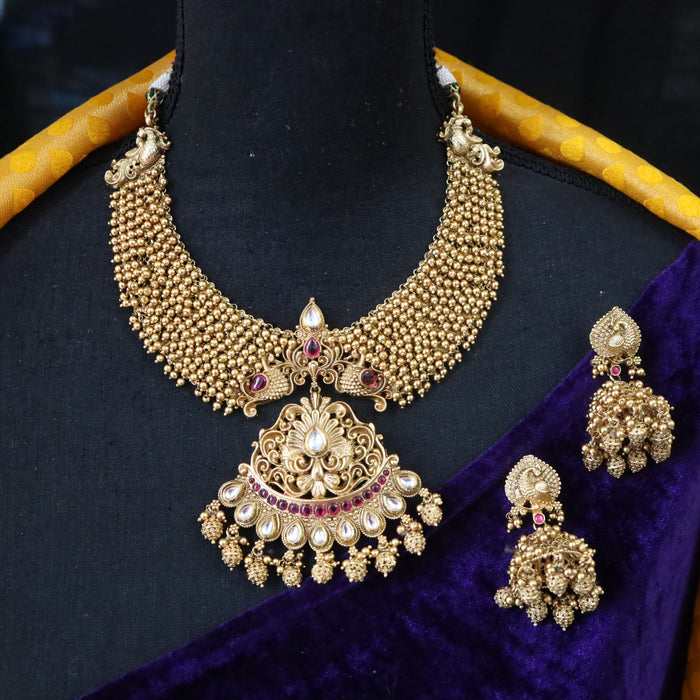 Antique short necklace with earrings 15705