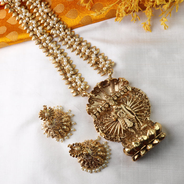Antique long necklace and earrings   13471