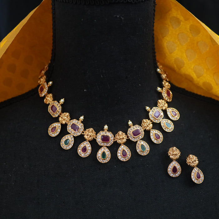 Antique short necklace and earrings 15688
