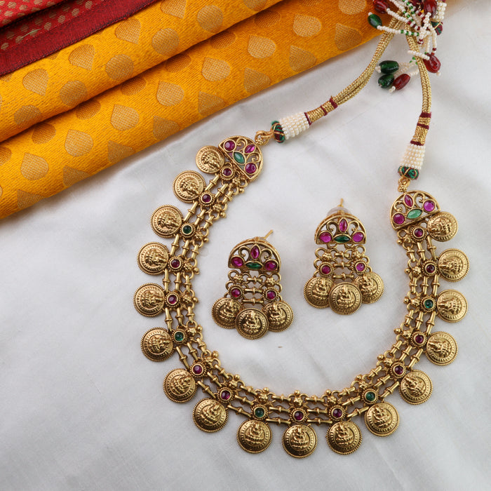 Antique short necklace and earring 1658