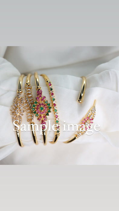 Gold plated simple bangle 001