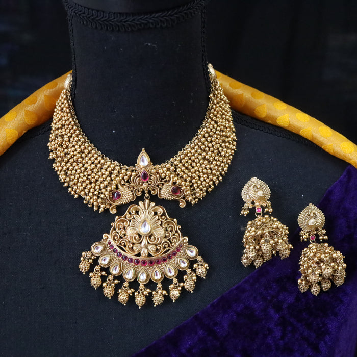 Antique short necklace with earrings 15705