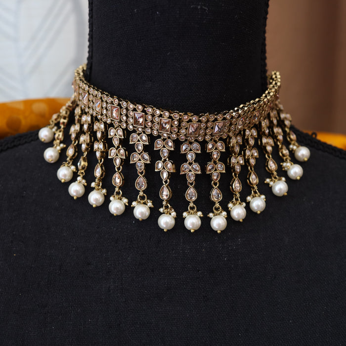 Trendy pearl choker necklace and earrings 15714