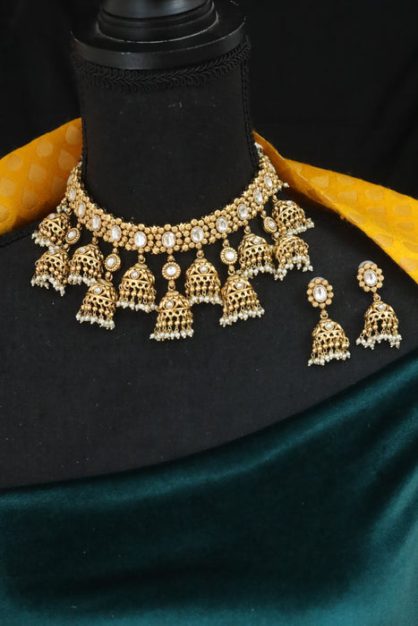 Antique choker necklace and earrings 16909