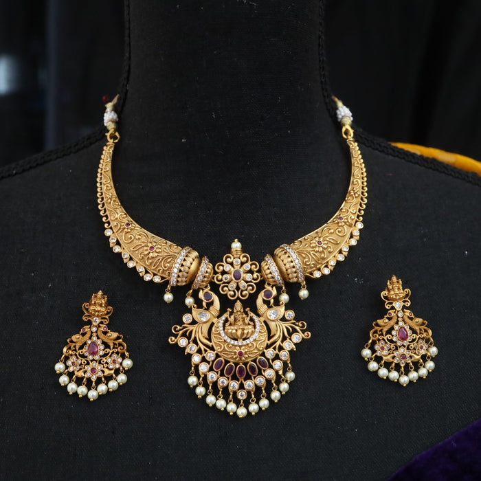 Antique short necklace and earrings 15691