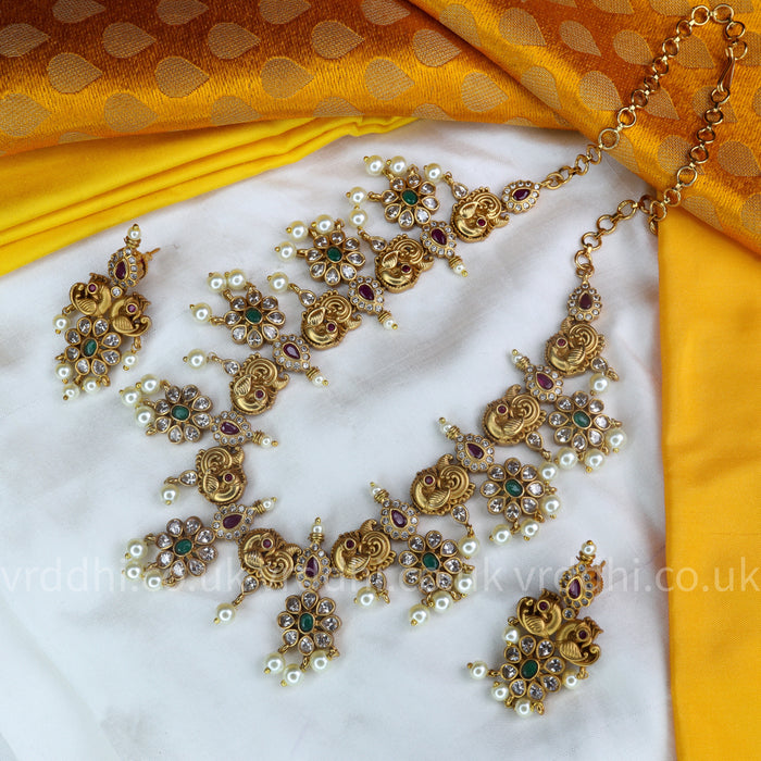 Antique pearl short necklace and earrings  16700